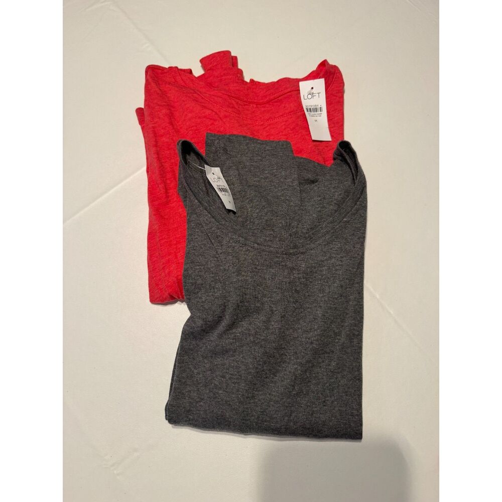 NWT LOFT 2pc Long Sleeve Tee Bundle - Charcoal Scoop Back & Heather Red